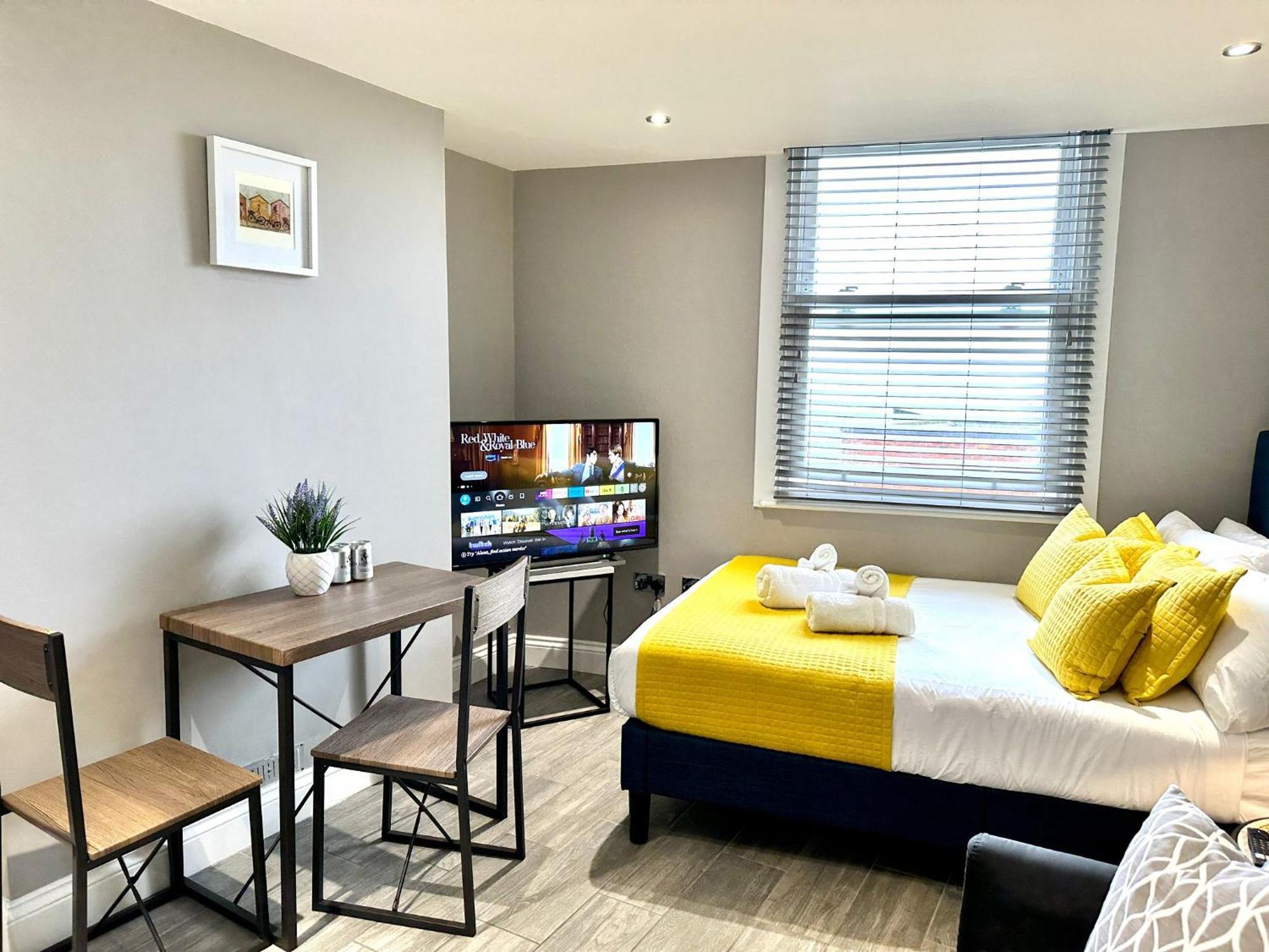 Appartement Stylish Studio With Sea Views à Hove Extérieur photo